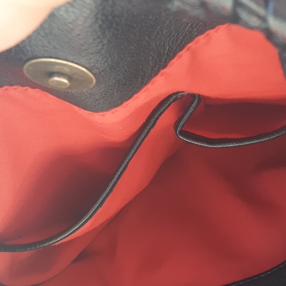 Carlos Black purse - Picture 3 of 6